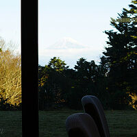 朝のブッフェレストランから見た富士山の眺望