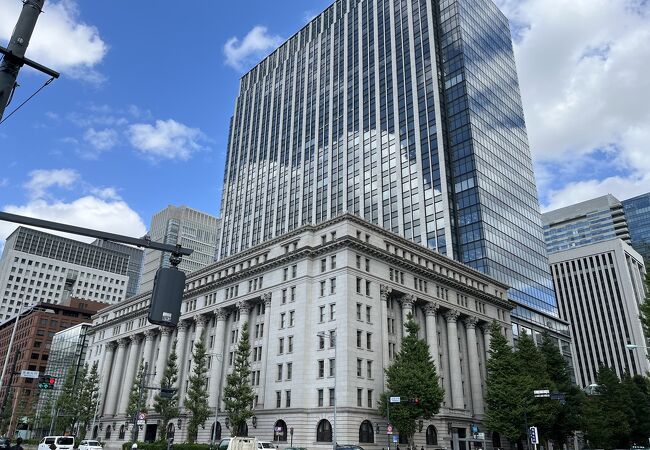 明治生命館