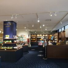 サントリー〈天然水のビール工場〉京都