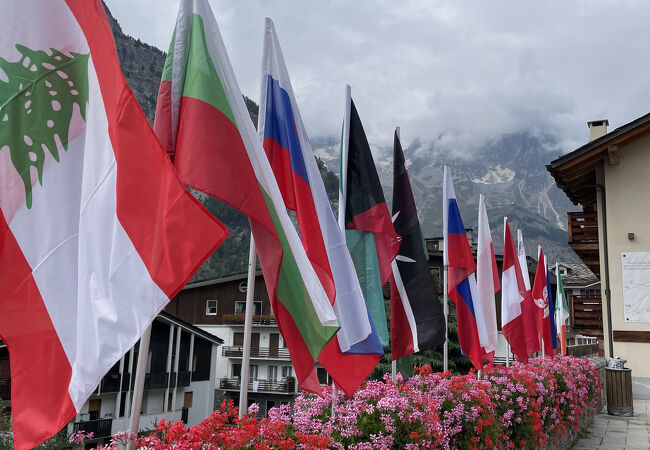 ローマ通り （クールマイユール）