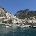 船上からアマルフィ海岸の絶景を楽しめる