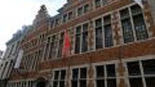 ブリュッセル市衣装とレース博物館