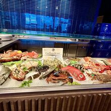 新鮮なシーフードは時価