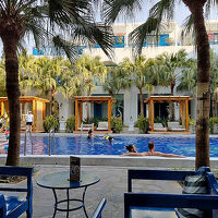 プールもあります