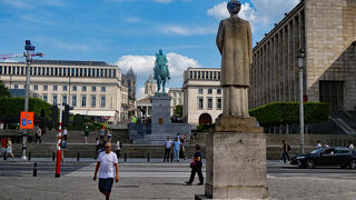 景観も良好、広々として美しい芸術の丘