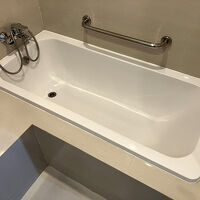 バスタブに物置スペース、パソコンで動画観ながら入浴しました