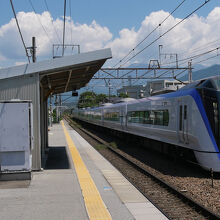 東山梨駅