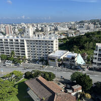 13階からの眺め。海も遠くに見えます。