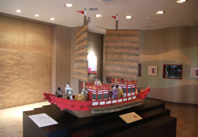 展望台があり、食事も出来てお土産物も買える道の駅です。遣唐使関連の展示も充実しています。