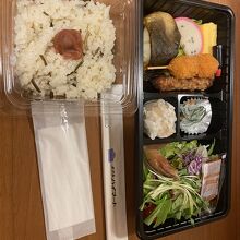 朝食のお弁当