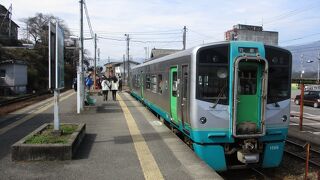 最新車両で運行