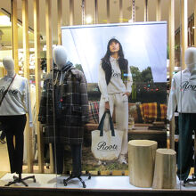 ルーツ (ロブソン通り店)