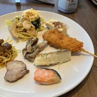 和洋中とかなり充実したビュッフェです。