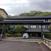 落ち着いた佇まい