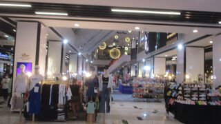 空きテナントを見かけました