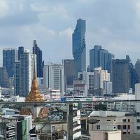 マハナコンタワーが見える