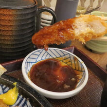 ソースをつけて　いただきます(^^♪