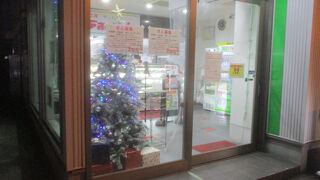 クリスマスモードのサンドイッチ工房 サンドリア 本店