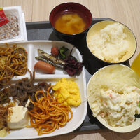 ブッフェ式朝食