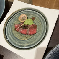 追加の肉料理です