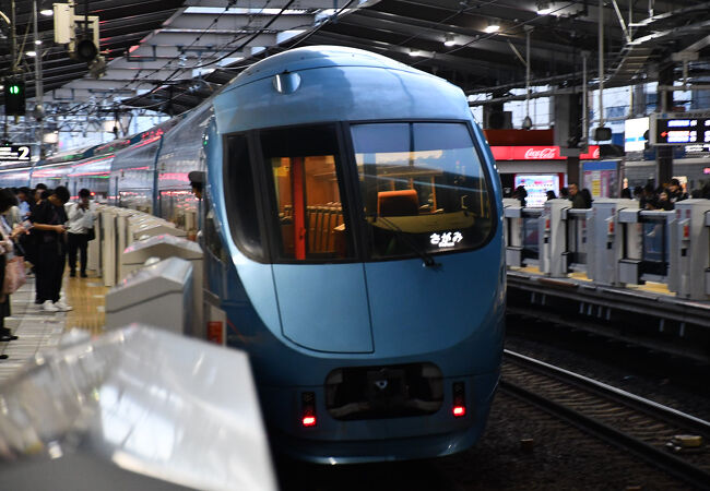 小田急ロマンスカー
