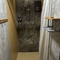 シャワールームは綺麗でした。