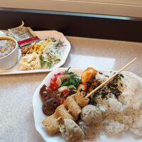 朝食バイキング。和洋韓。トーストもあり。