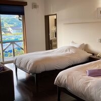 お部屋からは、電車が