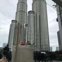 プールサイドレストラン