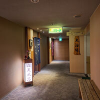 大浴場と、貸切露天風呂の２種類あり。