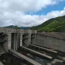 徳山ダム