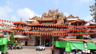 観世音菩薩を祀る観音廟