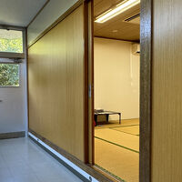 久高島宿泊交流館 、1階はびゃーんの間。