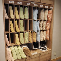 好みの枕を選んで部屋に持って行けます