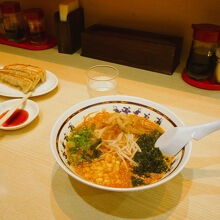 タンメン醤油と餃子