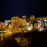 ホテルを出るとこの夜景。