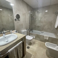 バスタブ・ビデあり