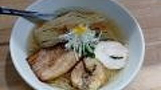 トリスタンダード