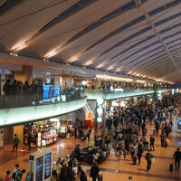 UPPER DECK TOKYO (アッパー デッキ トーキョー)