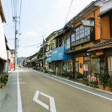 南北を貫くメイン通り