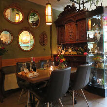 品よくまとめられた店内で落ち着きます。