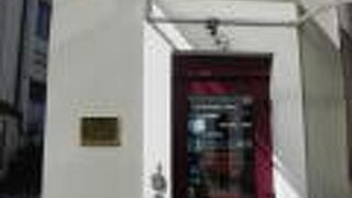 アップル エコノミー ホテル