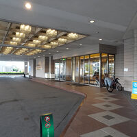 ホテルエントランス