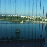 ドナウ川を臨みながら朝ごはん。