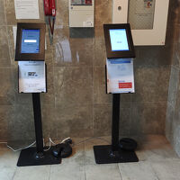 1F入口 check-in機