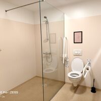 トイレやシャワーは比較的きれい