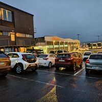 無料駐車場は10台くらいしか停目られない。不便。