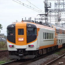 近鉄特急　鳥羽 鳥羽駅と宇治山田駅と京都駅 で22000系＋30000系のビスタカー の