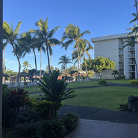 プール側からホテル