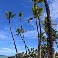 ワイコロアビーチの青い空